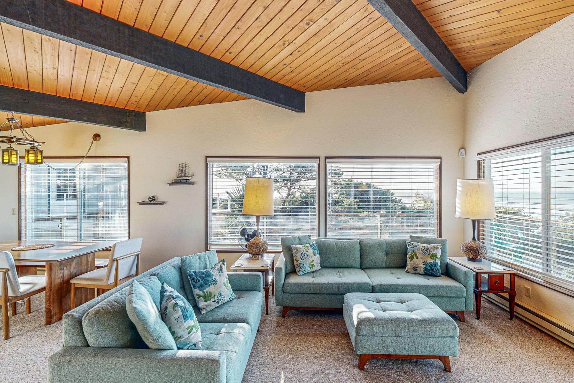 Arrow Point Villa Newport Exterior photo