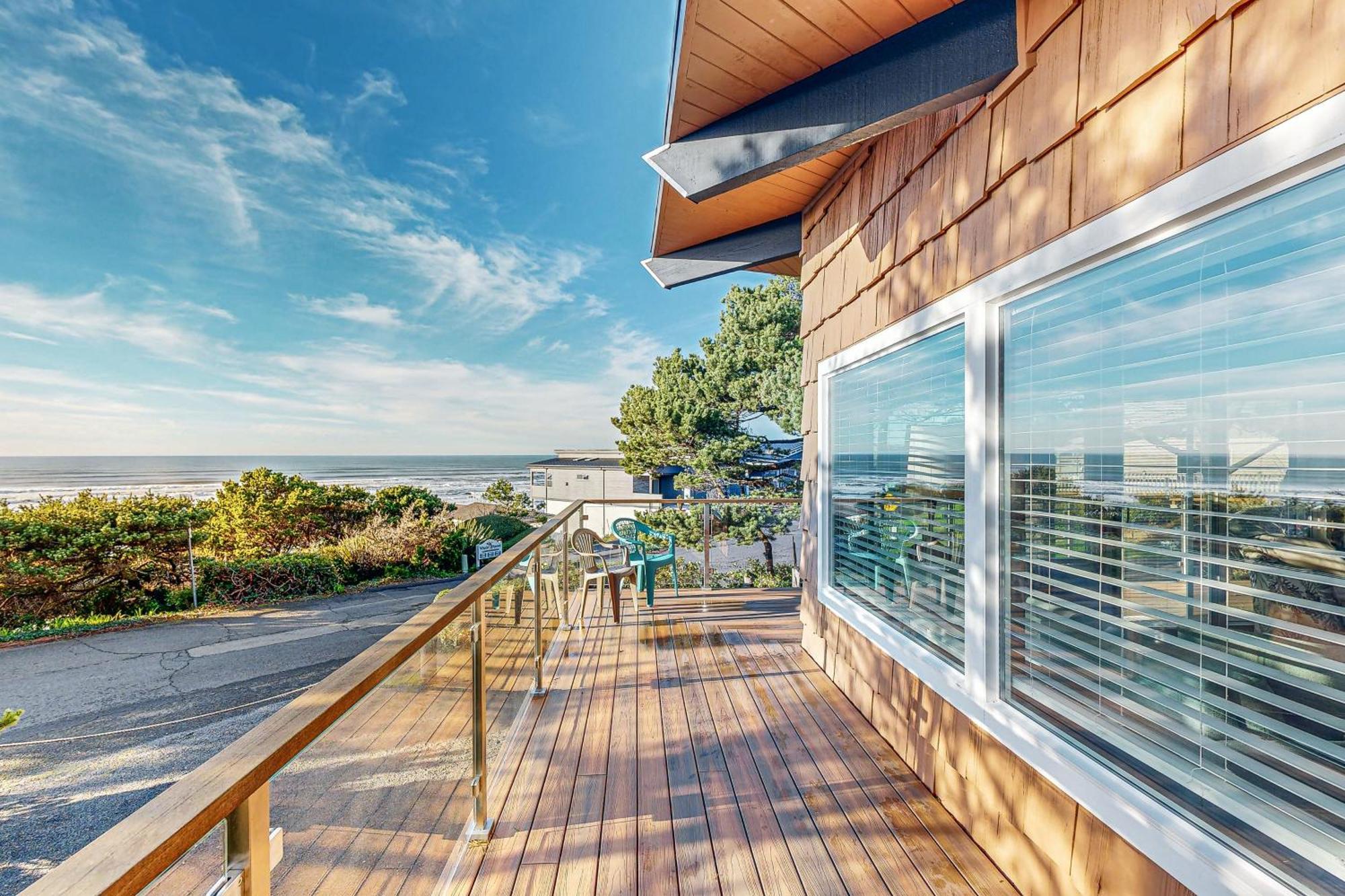 Arrow Point Villa Newport Exterior photo